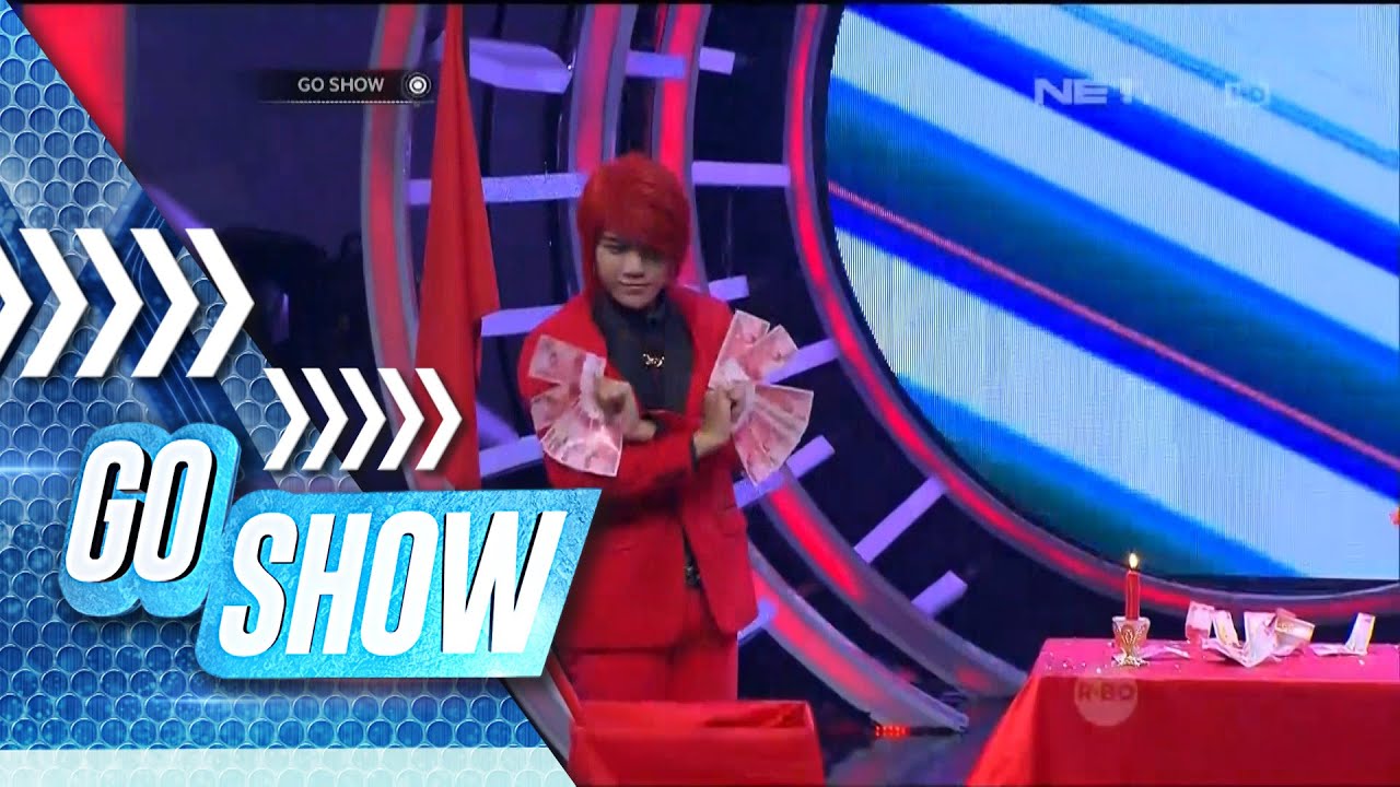 Dhival with his red suit & red hair can multiple money! - Go Show