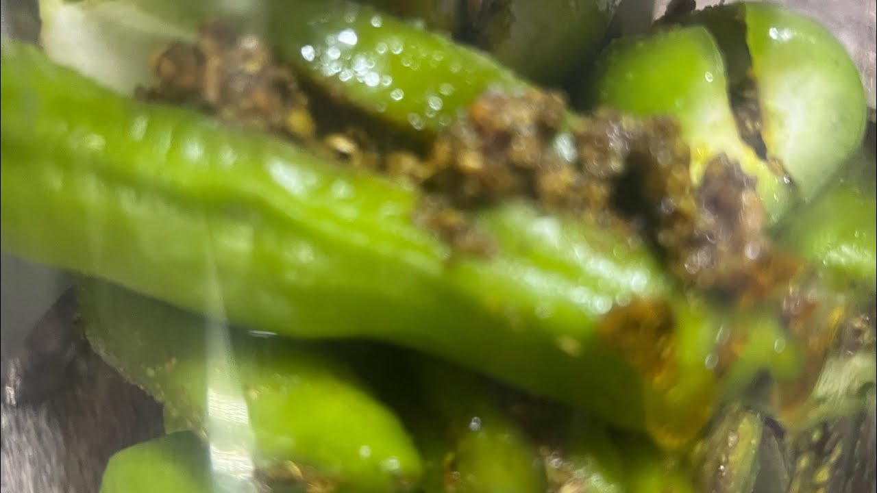 ￼ Moti mirch Bhar kar tasty achar banane ki recipe 🥰❤️👌🌶️🌶️￼