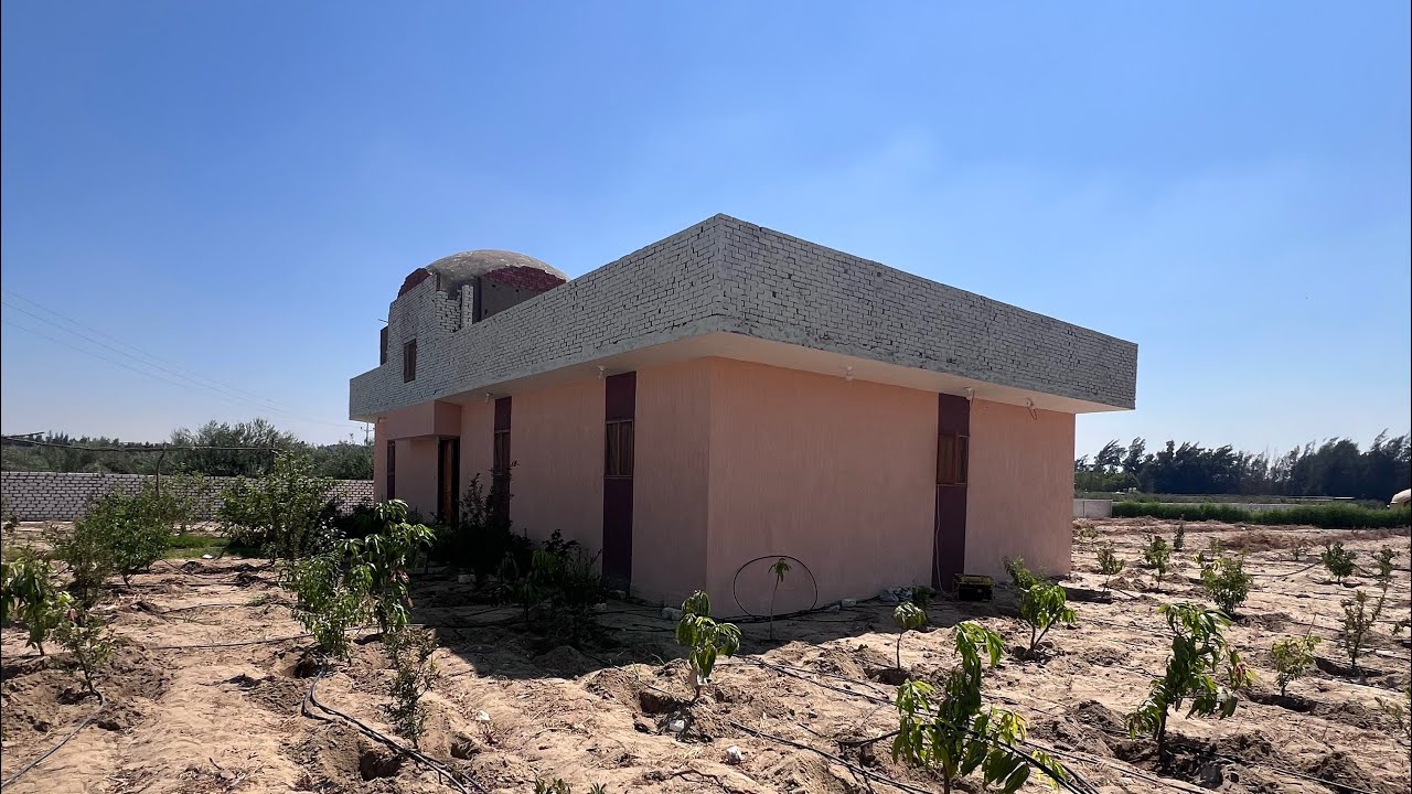مزرعة نموذجية ٢.٥ فدان ( سكني - زراعي - حيواني ) داخل كمبوند زراعي امام مدينة السادات