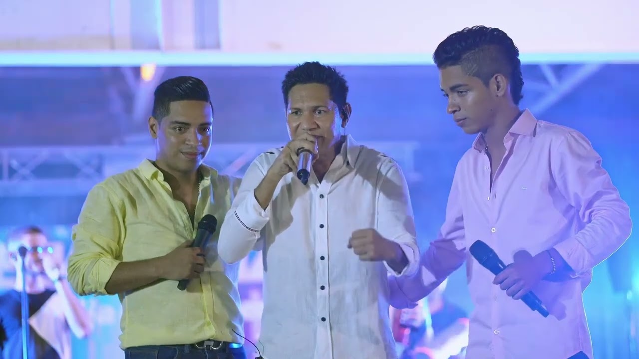 versos entre elver diaz , jose bolivar diaz y carlos julio , tio y sobrinos la familia de diomedes