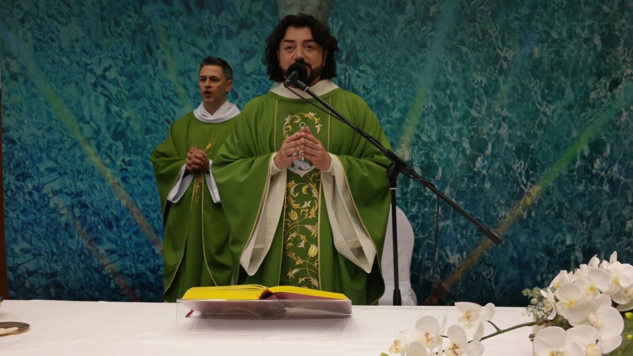 Sv.Misa - Krčka katedrala 5.5.2020 - vlč Zlatko Sudac