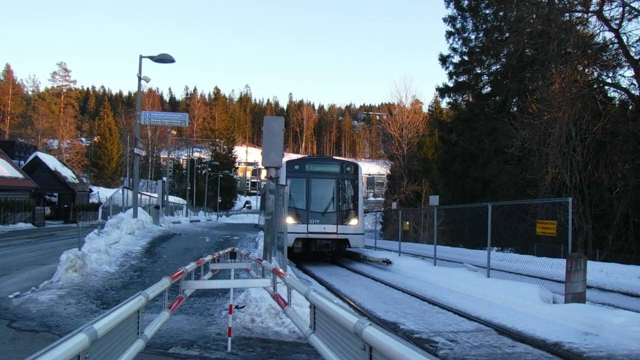 Lillevann Planovergang 1, Oslo - 5.3.2023 / Lillevann Railroad crossing 1