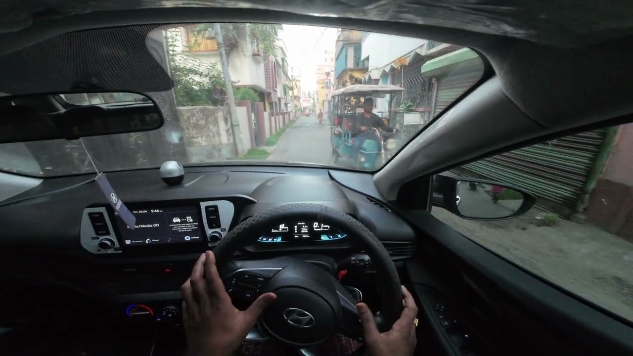 Driving through the Tightest Street in the city! 😱🚗 #hyundai #hyundaiindia #hyundaii20 