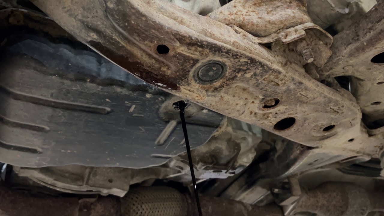 Установка уровня трансмиссионной жидкости Toyota Camry 2010 года