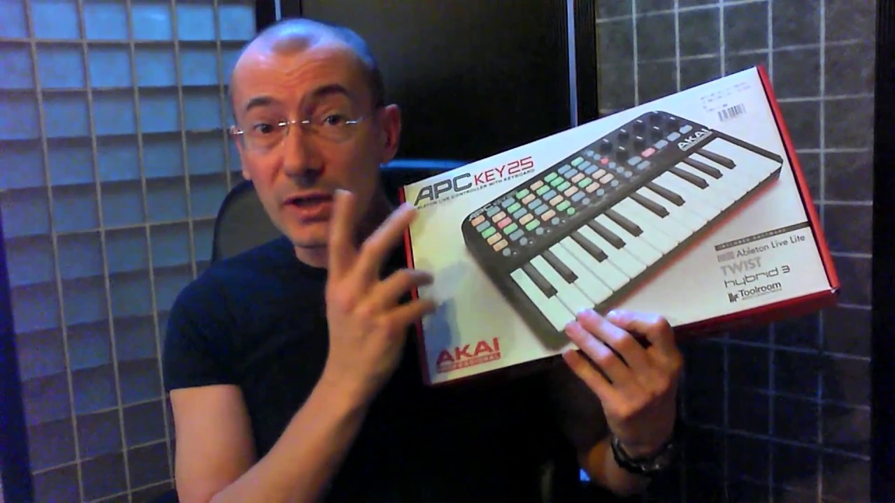 AKAI APC Key 25 Unboxing & Test (ITA)