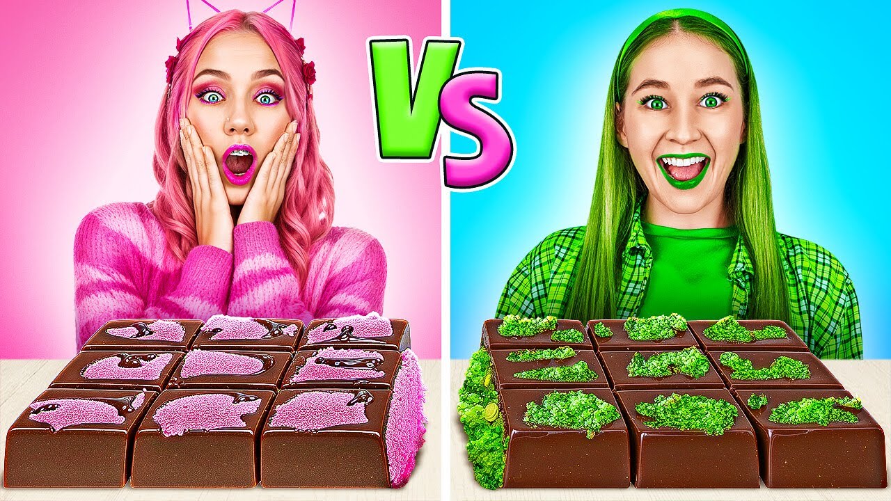 123 GO! Makan Makanan Satu Warna! Tantangan ASMR Merah Muda Vs Hijau
