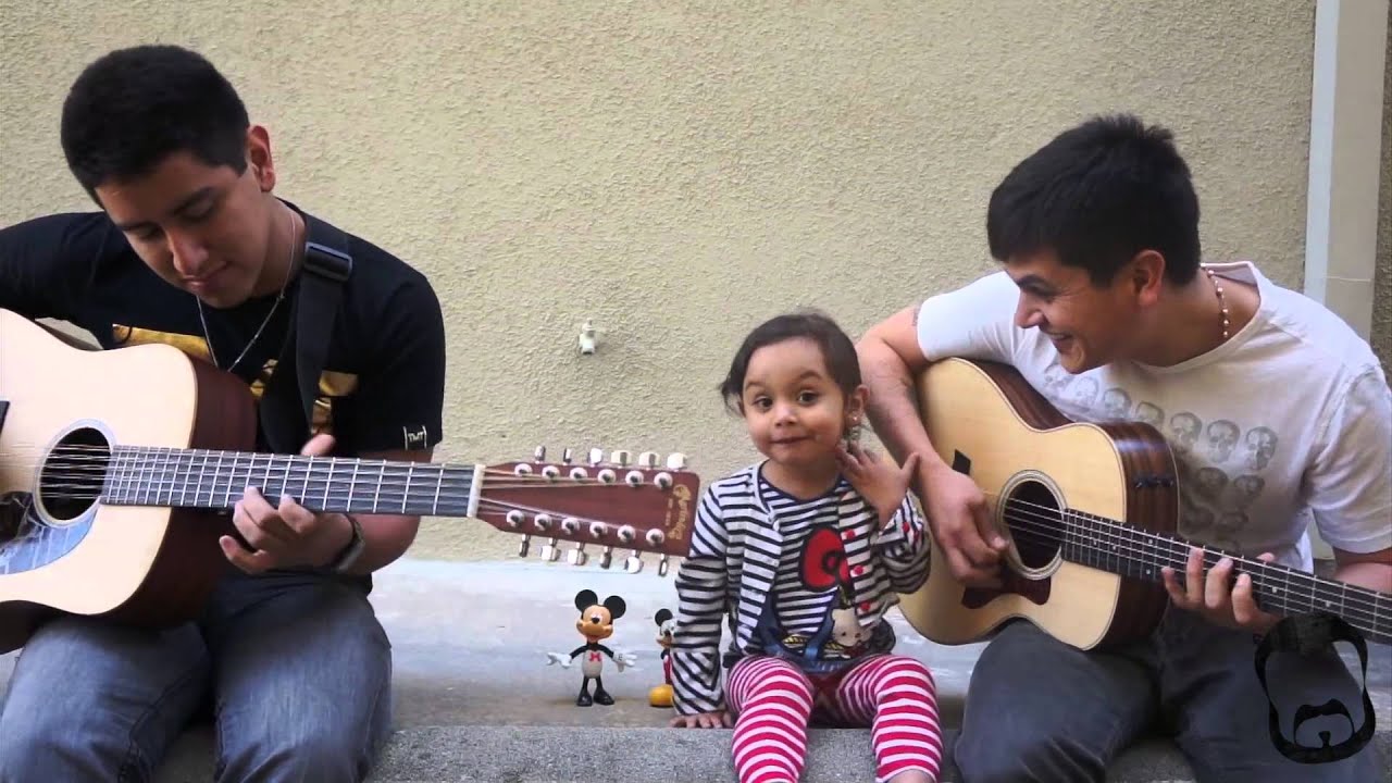 Julian Mercado Y Regulo Caro - El Escudo Del Chavo (Requinto)