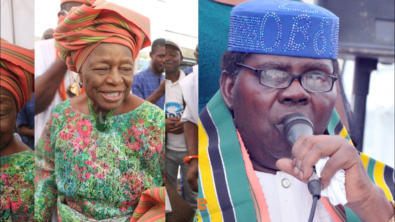 MOMENT IYALODE ALABA LAWSON JOIN  EBENEZER OBEY STAGE AT 36TH LISABI ANNUAL FESTIVAL AT ALAKE PALACE
