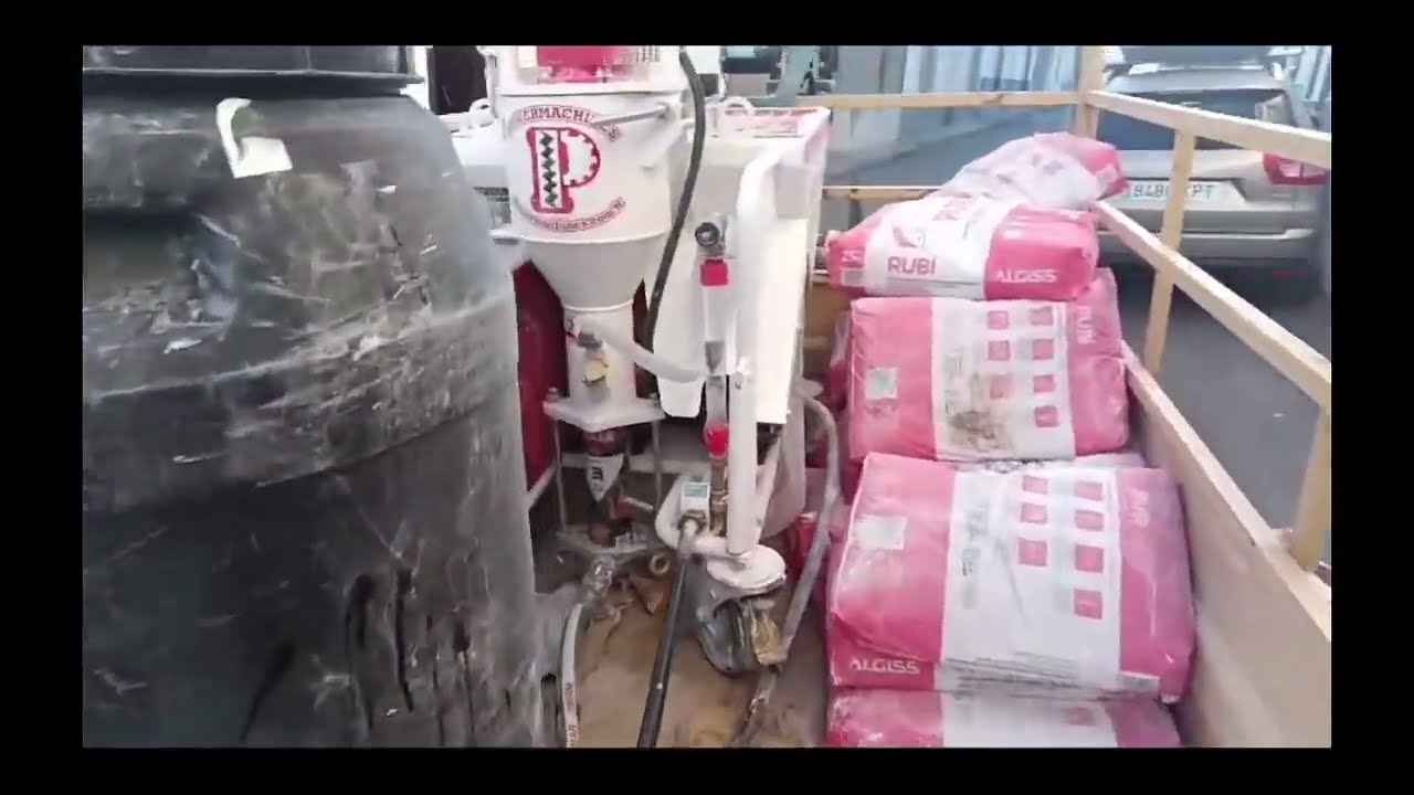 DESDE MERIDA POWERMIX MONOFASICA 230 V PROYECTANDO YESO CON 30 METROS DE MANGUERA