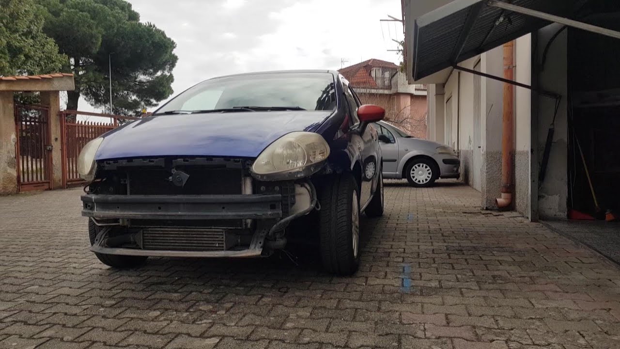 Sistemiamo il paraurti anteriore - Progetto FIAT Grande Punto