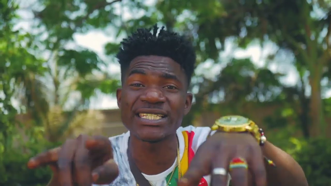 Ben Geezo Ft wello signal Amama ( official video )