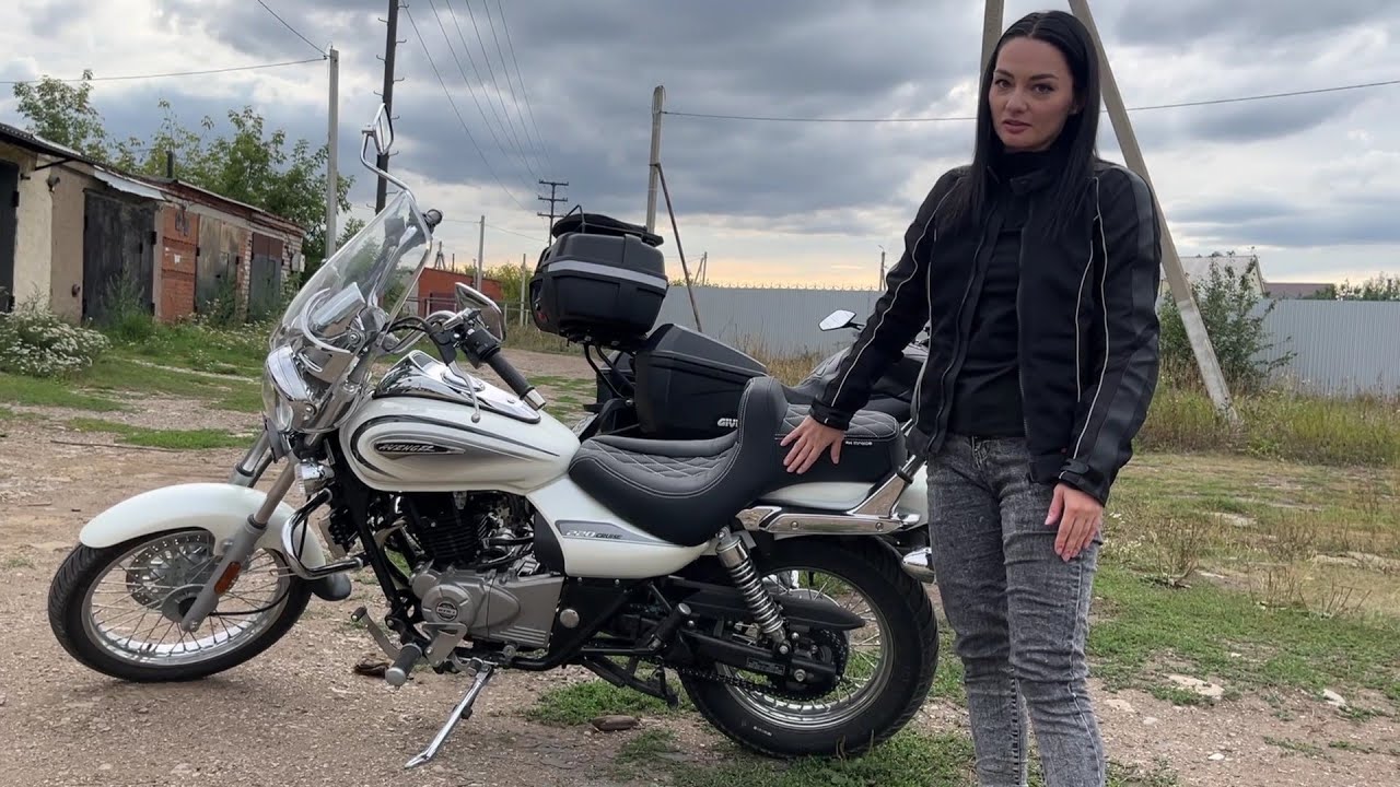 ОТЗЫВ ДЕВУШКИ НА СЕДЛО BAJAJ AVENGER