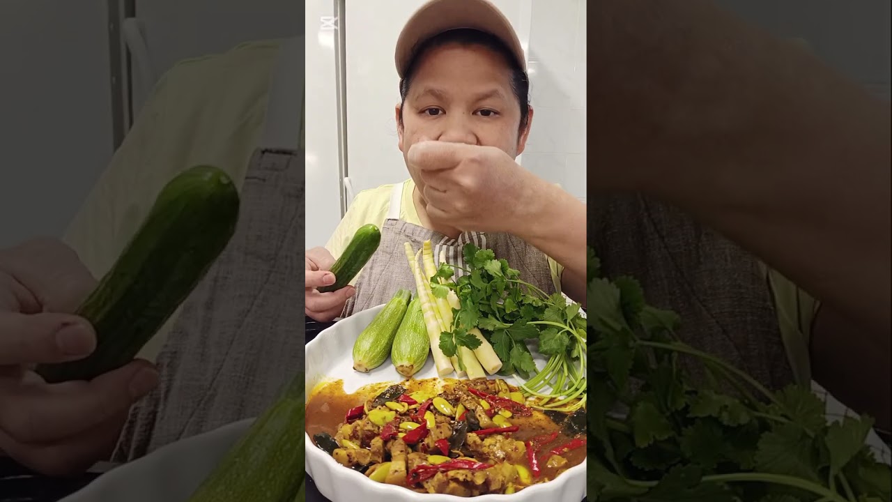 #ผัดพริกแกงสามชั้นลูกเหรียง แกล้มผักสดๆ