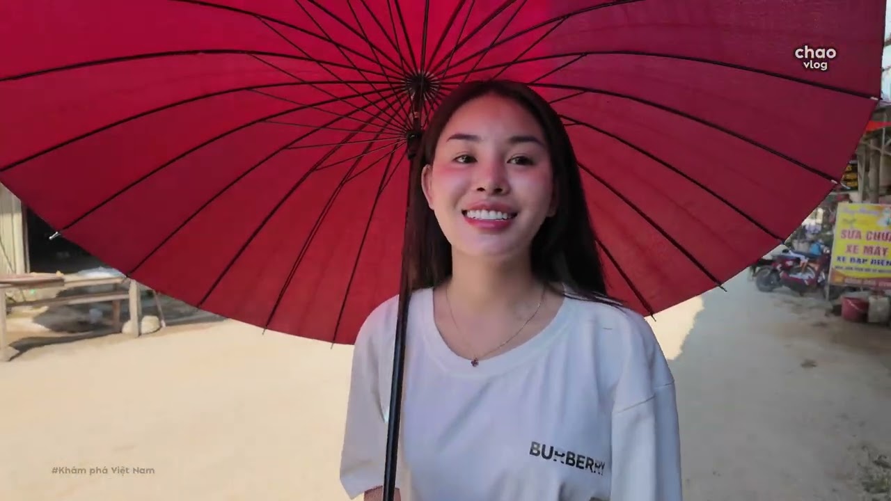 Cùng 2 Cô Gái Bản Đại Náo Ngôi Làng Giàu Có Hoá Ra Tết Khảu Khó Không Hề Đơn Giản Chút Nào..!