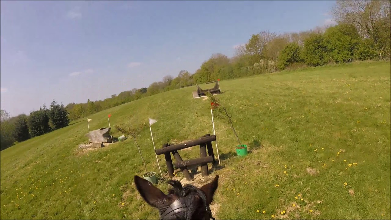 JUMP WITH ME - XC Schooling at Aylesford (GoPro HeadCam)