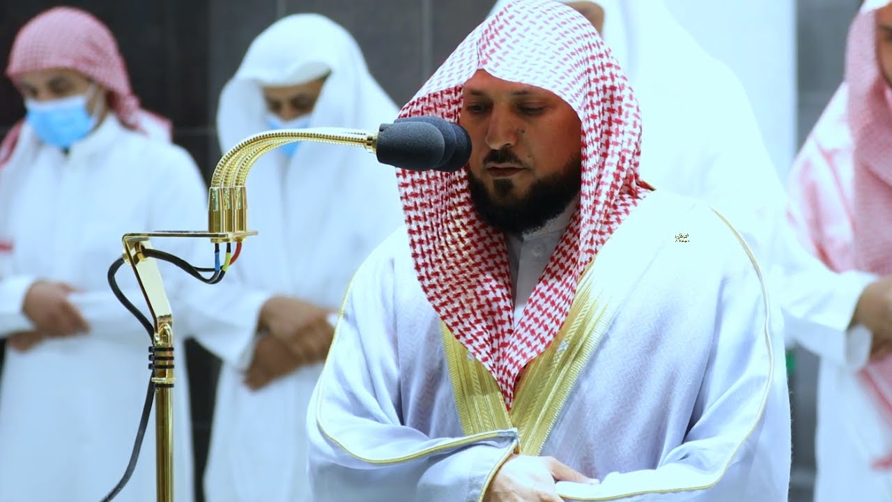 إِنَّ اللَّهَ وَمَلائِكَتَهُ يُصَلُّونَ عَلَى النَّبِيِّ ..