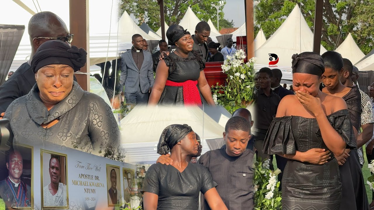 Apostle Micheal Kwabena Ntumy wife broke down as she file past The Body & têars was uncontrollable