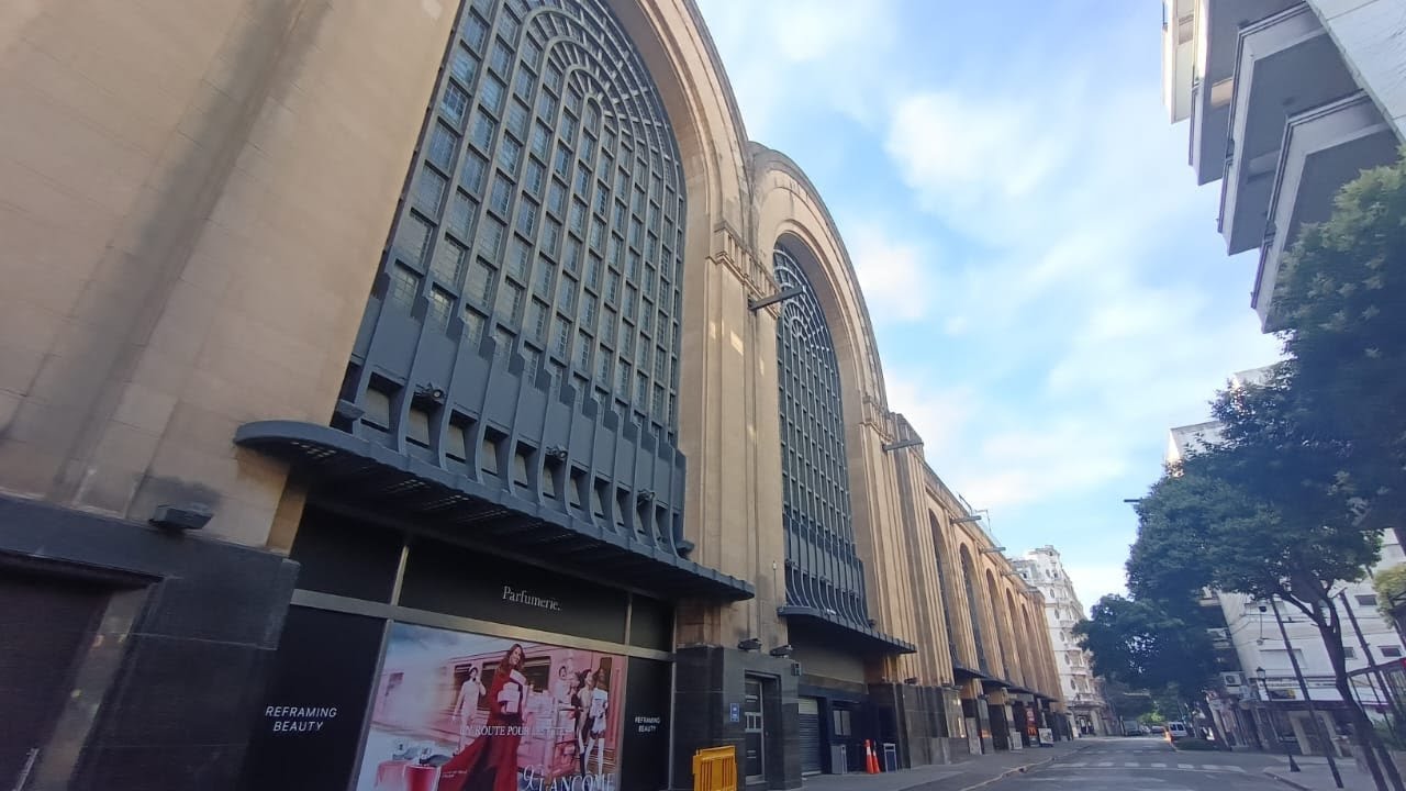Rincones antiguos y modernos de la ciudad 