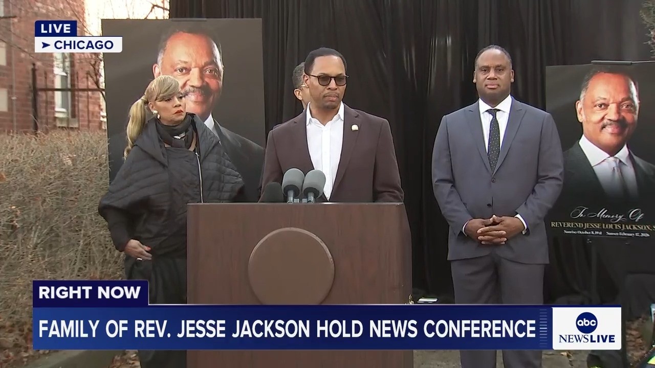 LIVE: Family of Rev. Jesse Jackson hold news conference in Chicago