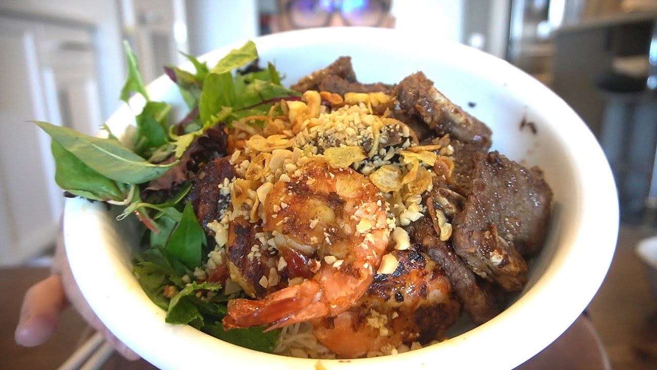 The Perfect  VERMICELLI BOWL (Bún Thịt Nướng)
