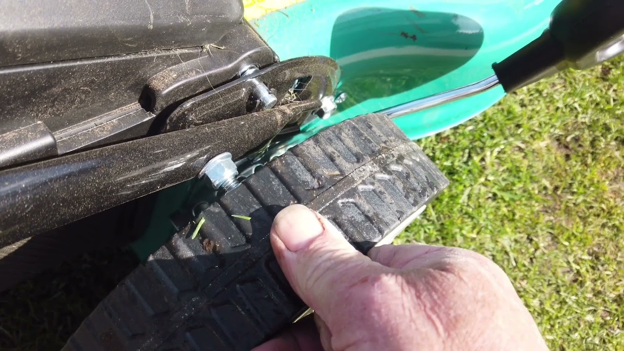 Ferrex  Lawn Mower from Aldi design fault.