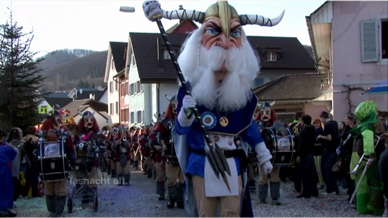 Fränkeschränzer Fasnacht-Clip «Karla With A K» @Umzug Frenkendorf 2011