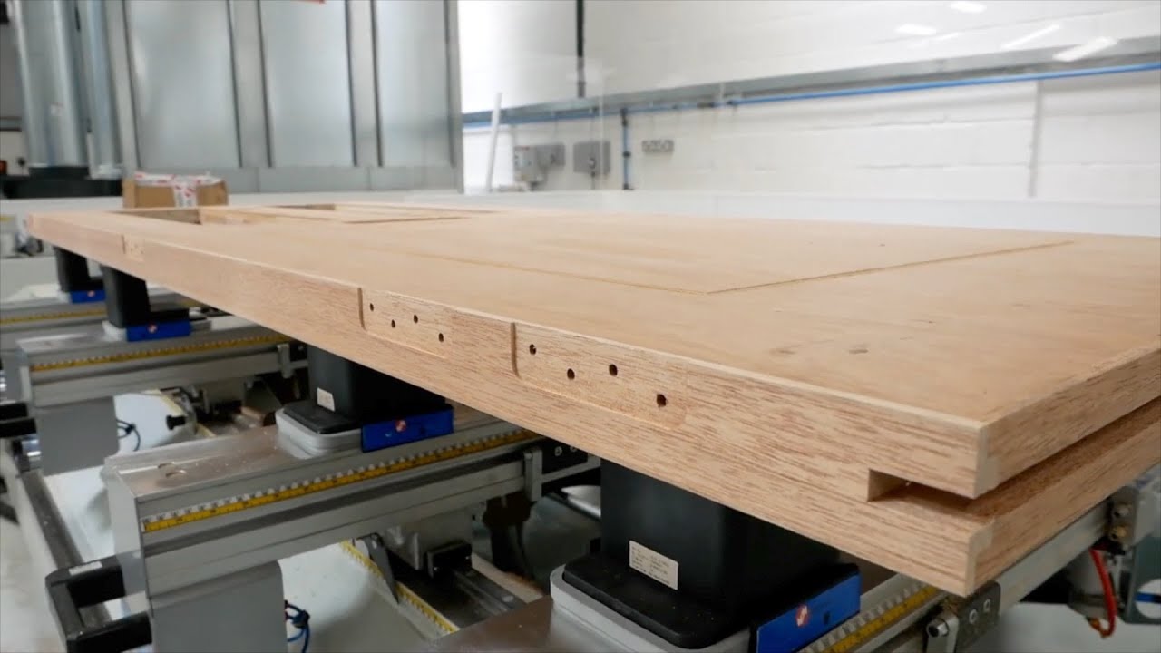 www.ita.pl  - Produkcja skrzydeł drzwi i ościeżnic -  Masterwood CNC