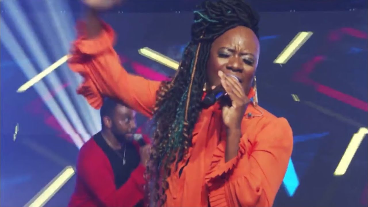 Tiffany Boone - Glory To Glory (Medley)