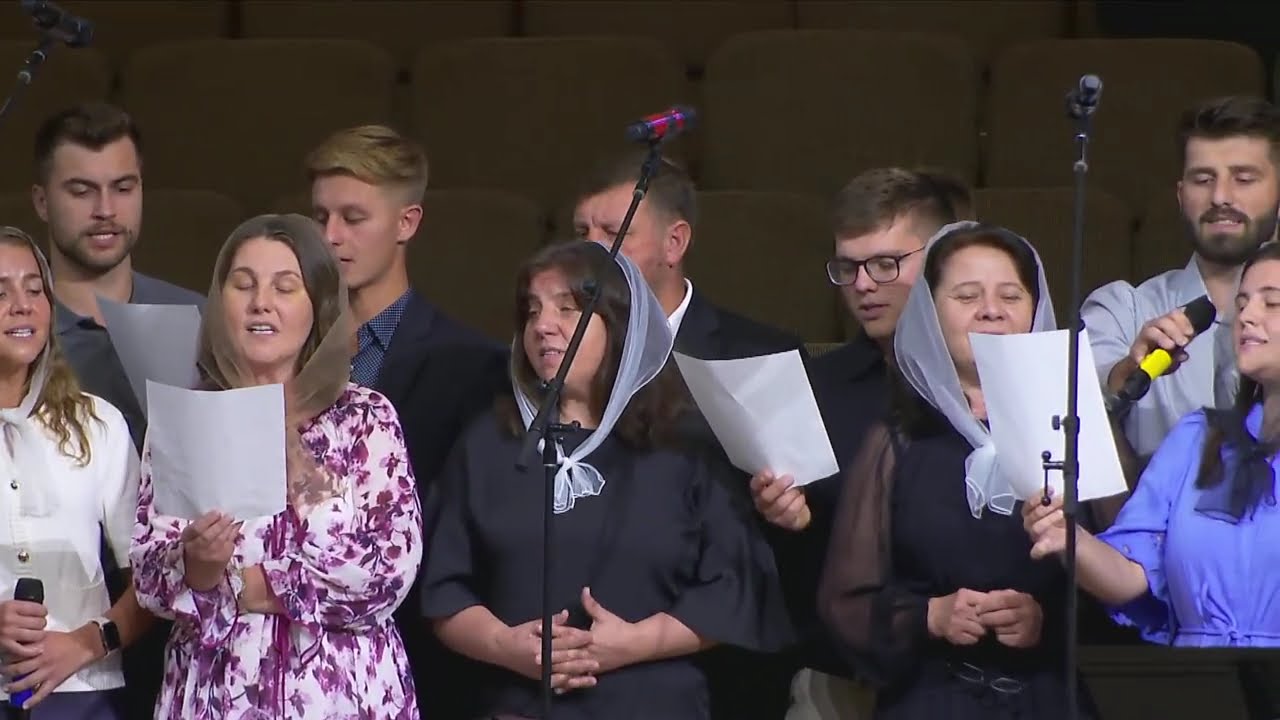 Хвалебную песню слагаю