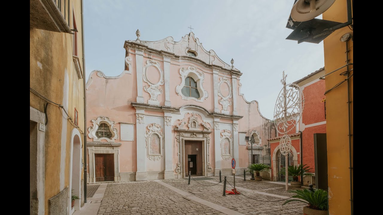 Vietri di Potenza | Village Tales