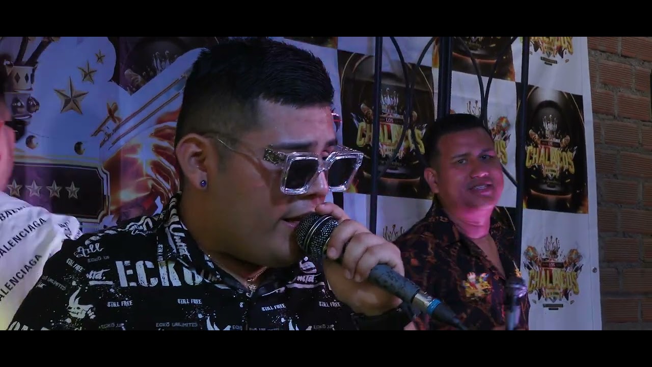 LO PASADO PASADO - LOS CHALACOS DE LA CUMBIA