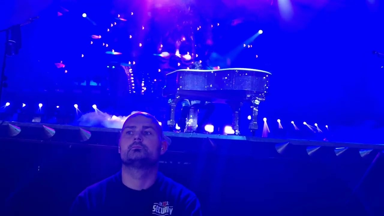 KISS - 17 Beth (Solo Eric Singer on piano) - Praha 13.7.2022