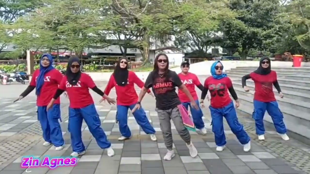 GOLDEN By Huntrix / DEMON HUNTERS / KPOP / ZUMBA FITNESS / ZAS / ZiN AGNES 