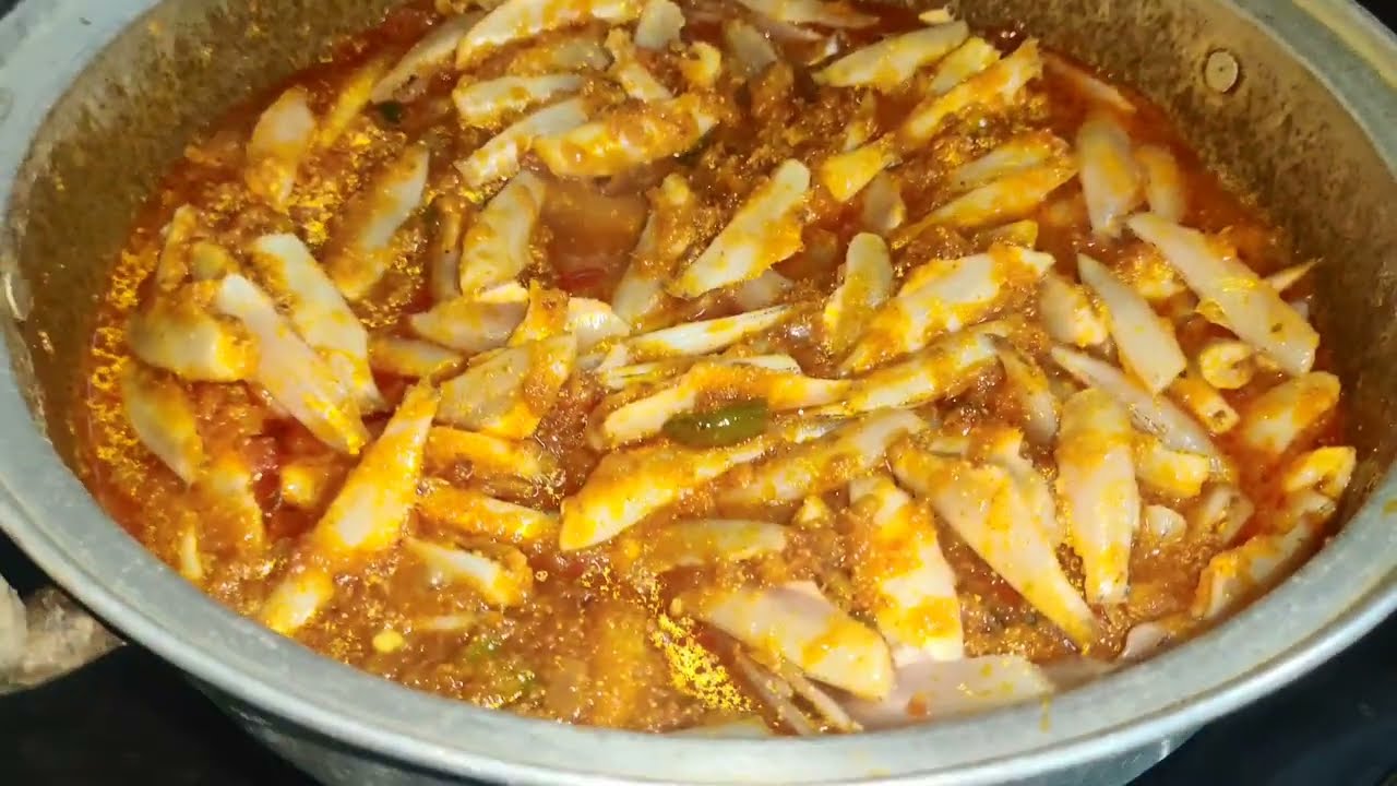 పచ్చి మెత్తళ్ళు చేపల ఇగురు ||pachi methallu iguru curry small fish curry |pachi methallu