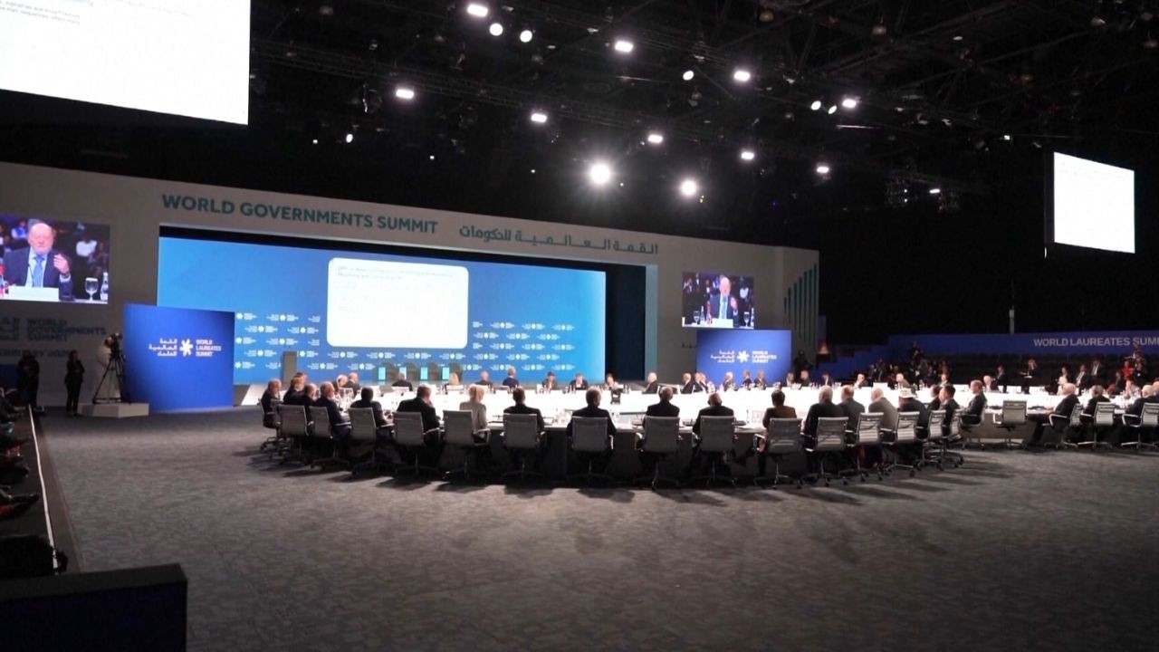 La Cumbre Mundial de Gobiernos inicia su segundo día