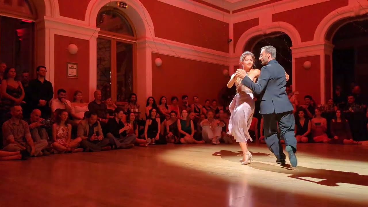 Lorena & Gianpiero dancing Vals @TangoCazino Cluj 2024 3/5