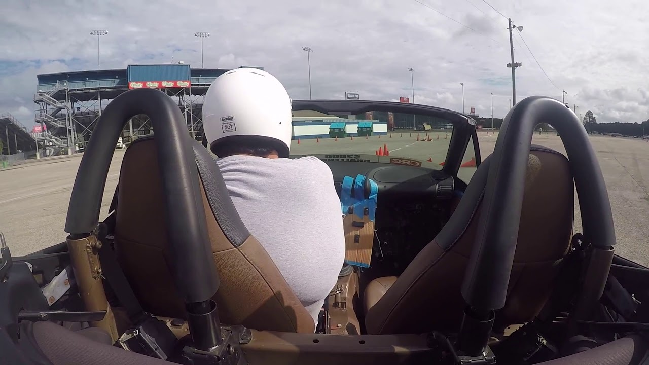 Grassroots Motorsports $2000 challenge autocross