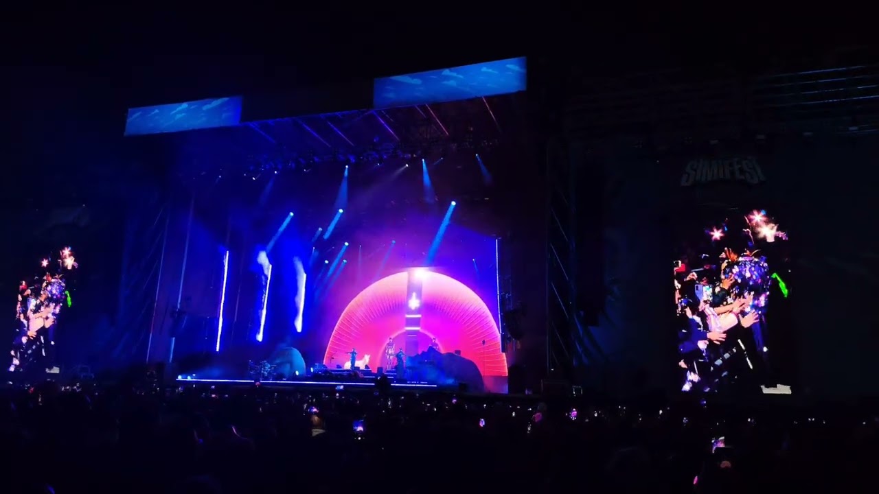 Empire of the Sun - We are the people @ México City, Simi fest 