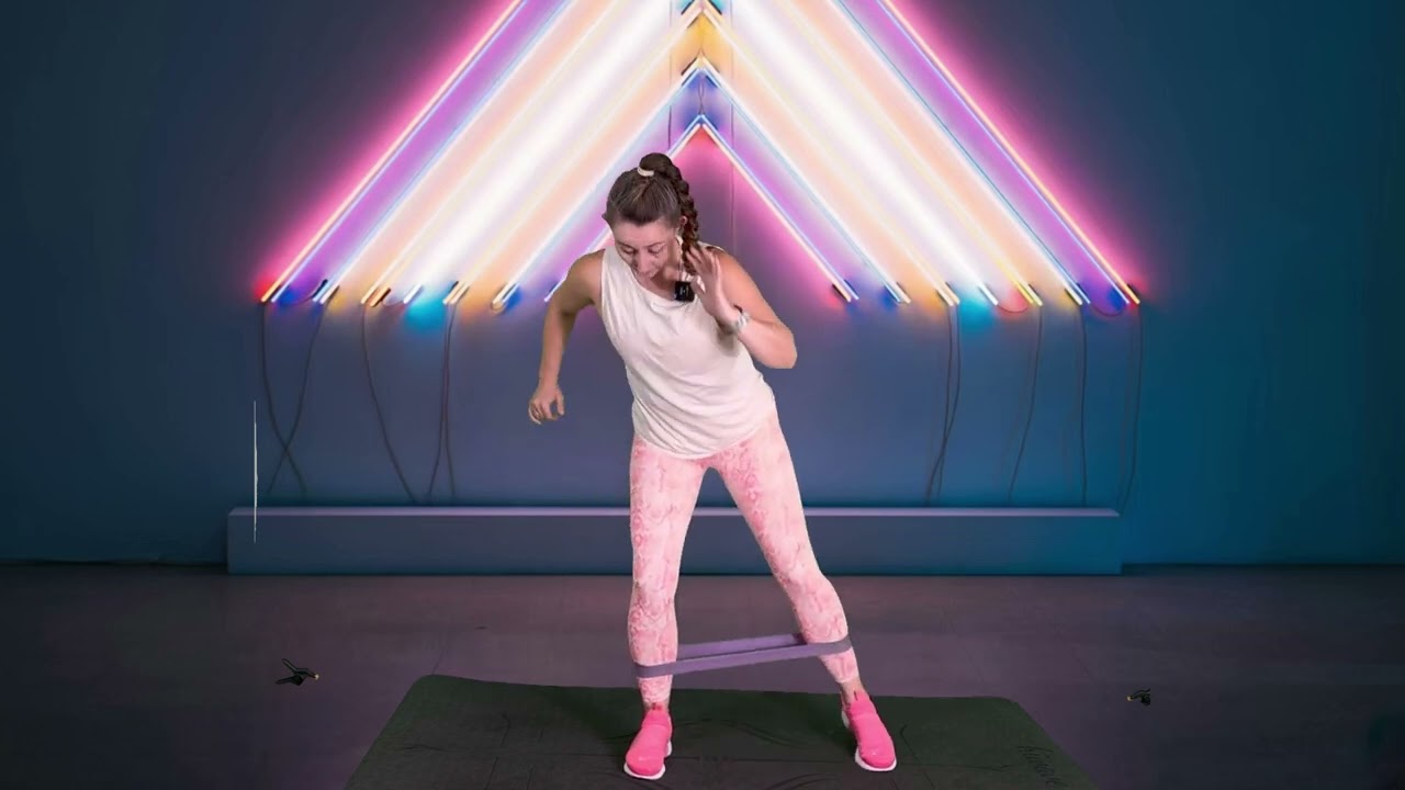 20 Minute Mini Loop Band | Alison Roessler Campbell | Legs and Core Workout