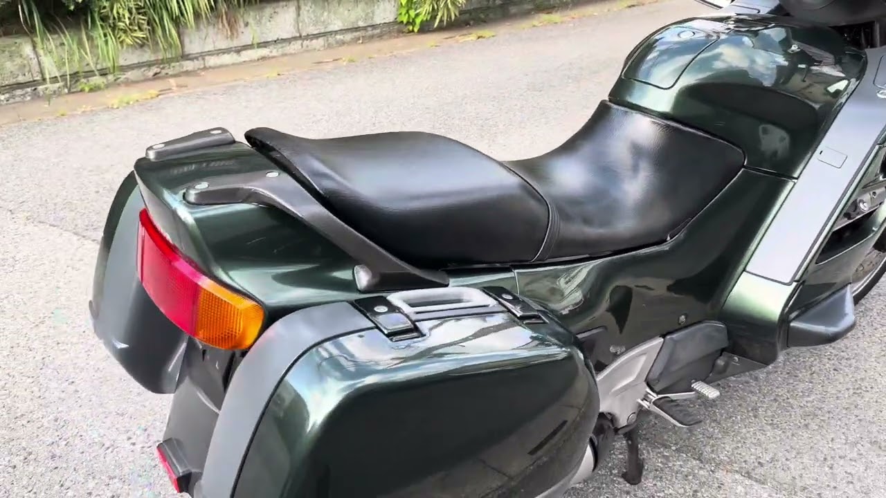 ホンダ　ST110 パンヨーロピアン　HONDA ST1100 PAN EUROPEAN