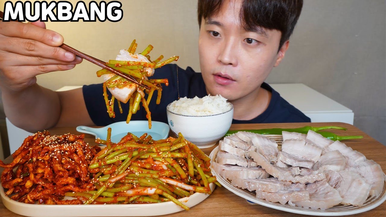 여름 1등 김치!! 고구마순김치 수육 무말랭이 먹방 Boiled Pork & Kimchi ASMR MUKBANG REAL SOUND EATING SHOW COOKING RECIPE
