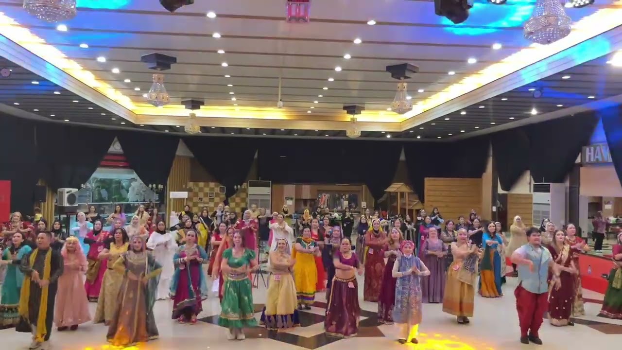 Bollywood dance party pasuruan #bollywood #bollywoodnews #bollywoodsongs 