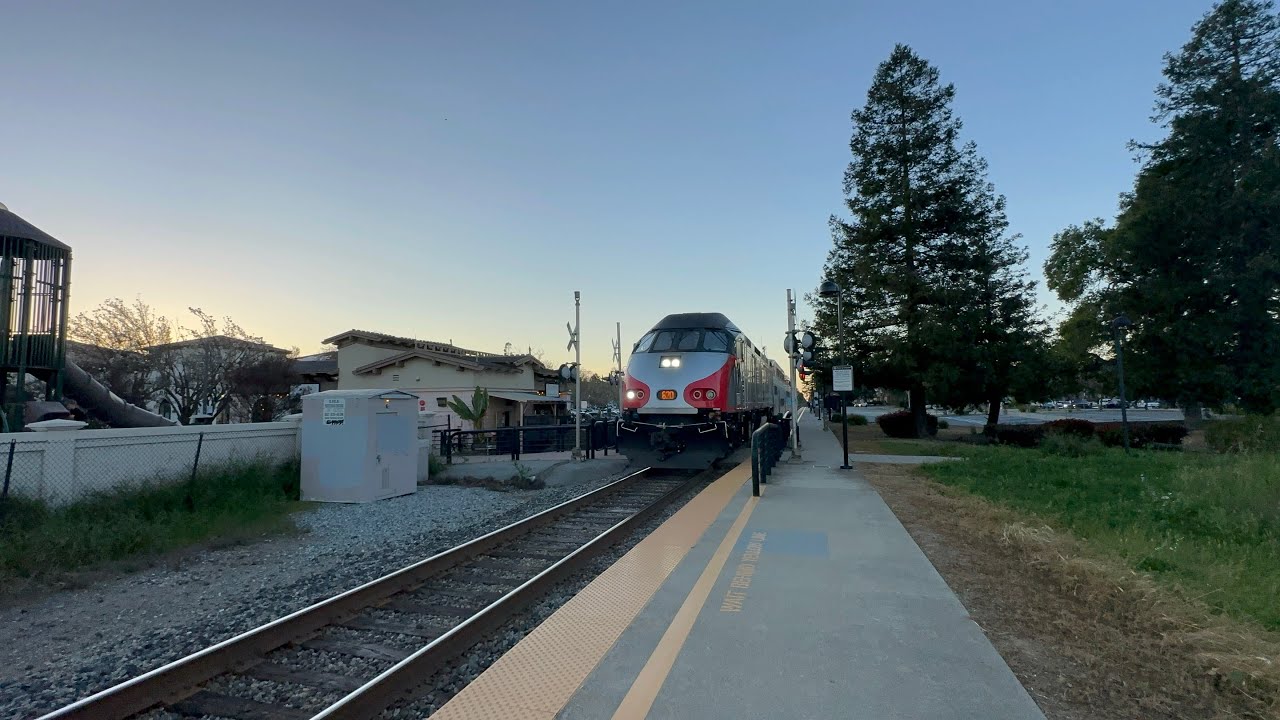 Caltrain #822 arrives and departs Morgan Hill Station w/ a friendly crew and one “South County Car”