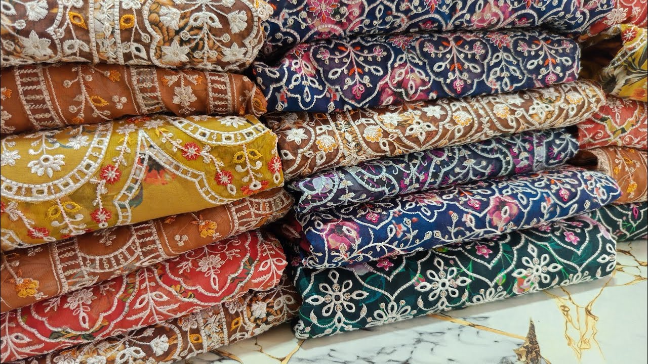 EXCLUSIVE LUXURY ✅ CHIKANKARRI EMBROIDERED ❤️ LAWN 3PCS 💖 | MALIK FABRICS OFFICIAL #onlineshopping 