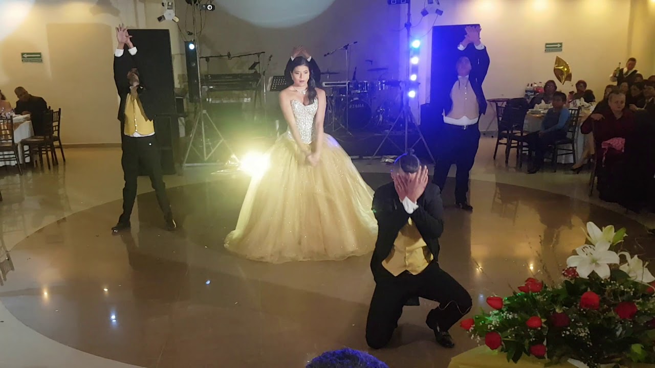 Xv Ximena - Vals (Bella y Bestia)