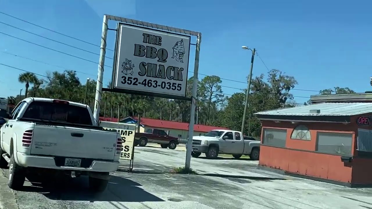 Fanning Springs, Florida - Very Redneck Town 🪕 🚜  2021