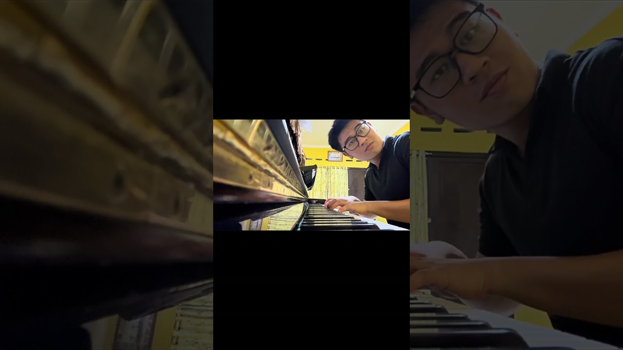 Guess the song guys xixixi🤡🤡#cover #piano #youtube #youtubeshorts #fyp #shorts #music #song 