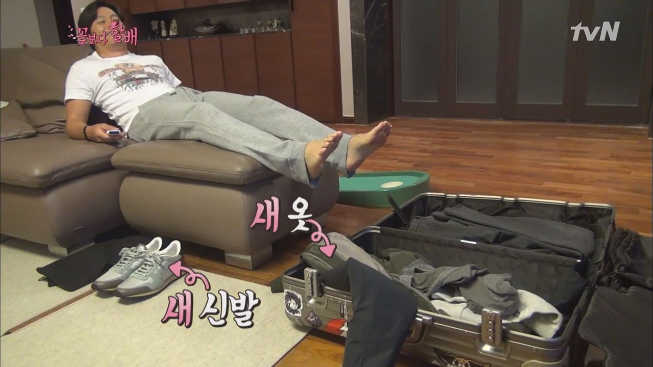 이서진, 현아와 써니를 위해 새옷 장만! 하지만 현실은!! 꽃보다 할배 1화