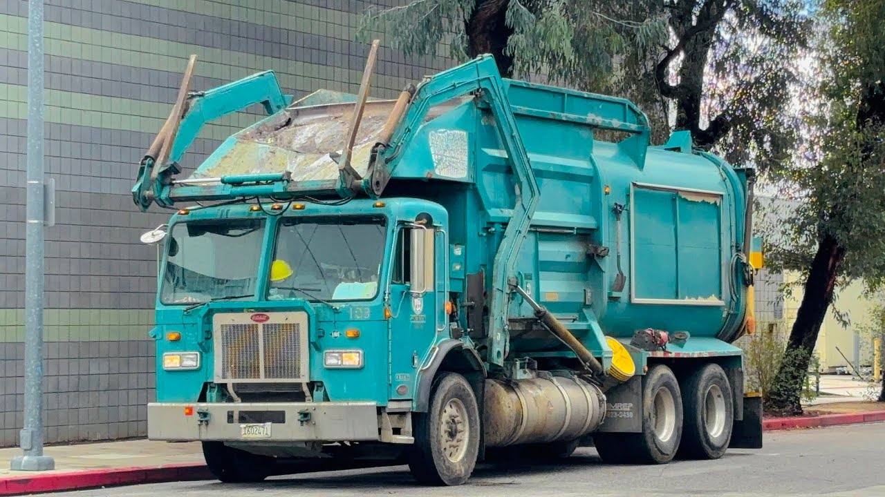 Endangered L.A. Sanitation 2011 Peterbilt 320 Amrep Elliptical Front Loader Garbage Truck #36103