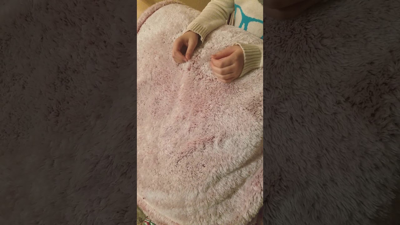 Fastest way to remove fuzz from a fluffy blanket